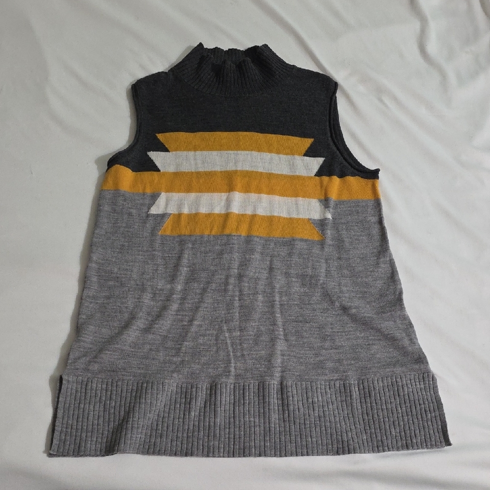 Pendleton Gray, Yellow & White Sleeveless Knit Mock Neck Top
